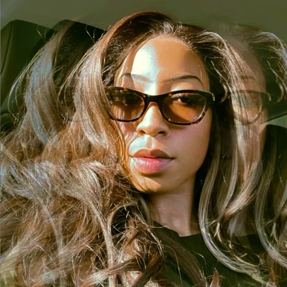 Meet your Posher, Aliyah